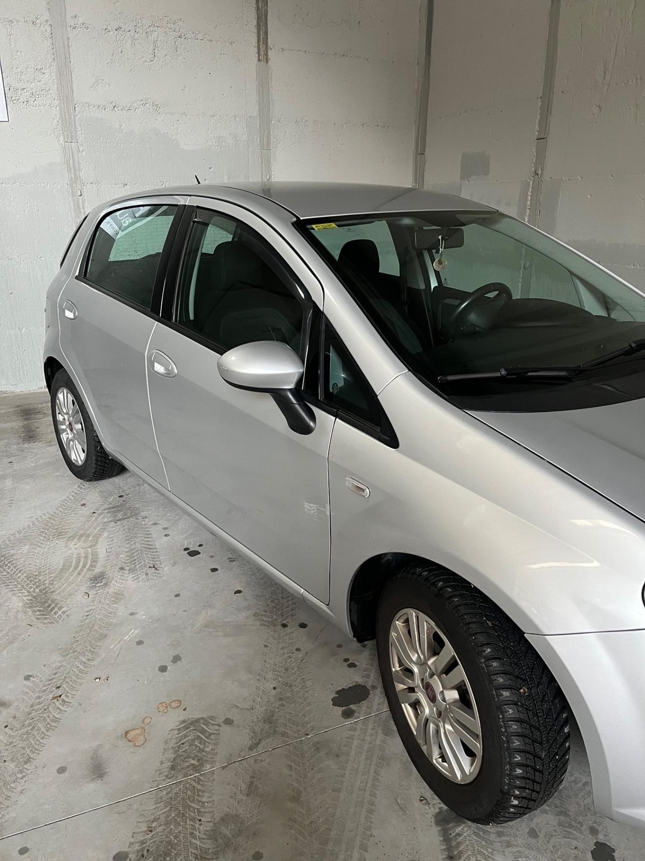 Fiat Punto 1.4 Lounge OK neopatentati
