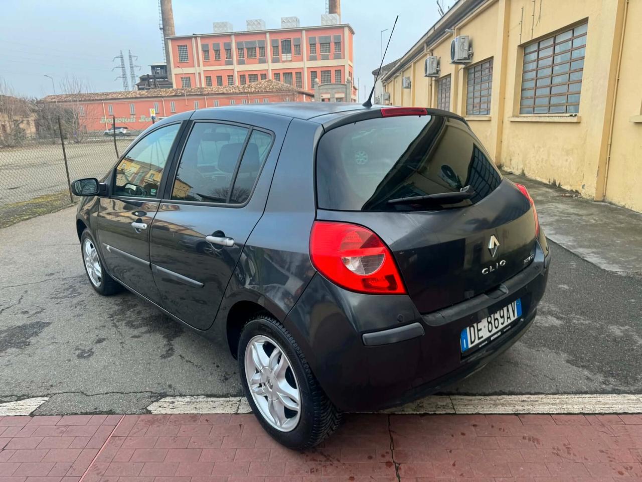 Renault Clio 1.2 BENZINA 149.000 km CINGHIA FATTA