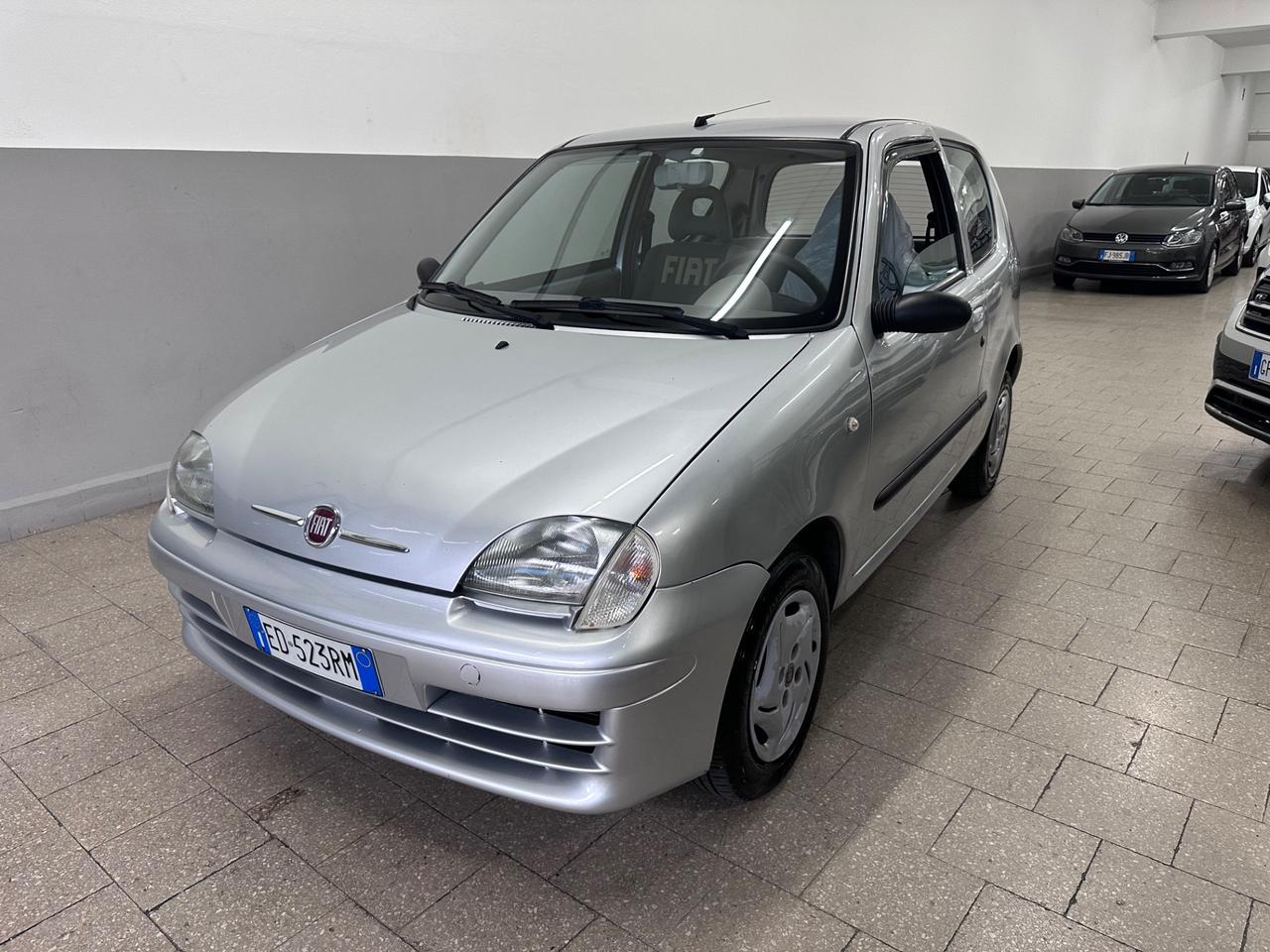 Fiat 600 1.1 Active 2010