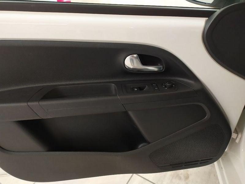 Volkswagen up! 5p 1.0 Move 75cv