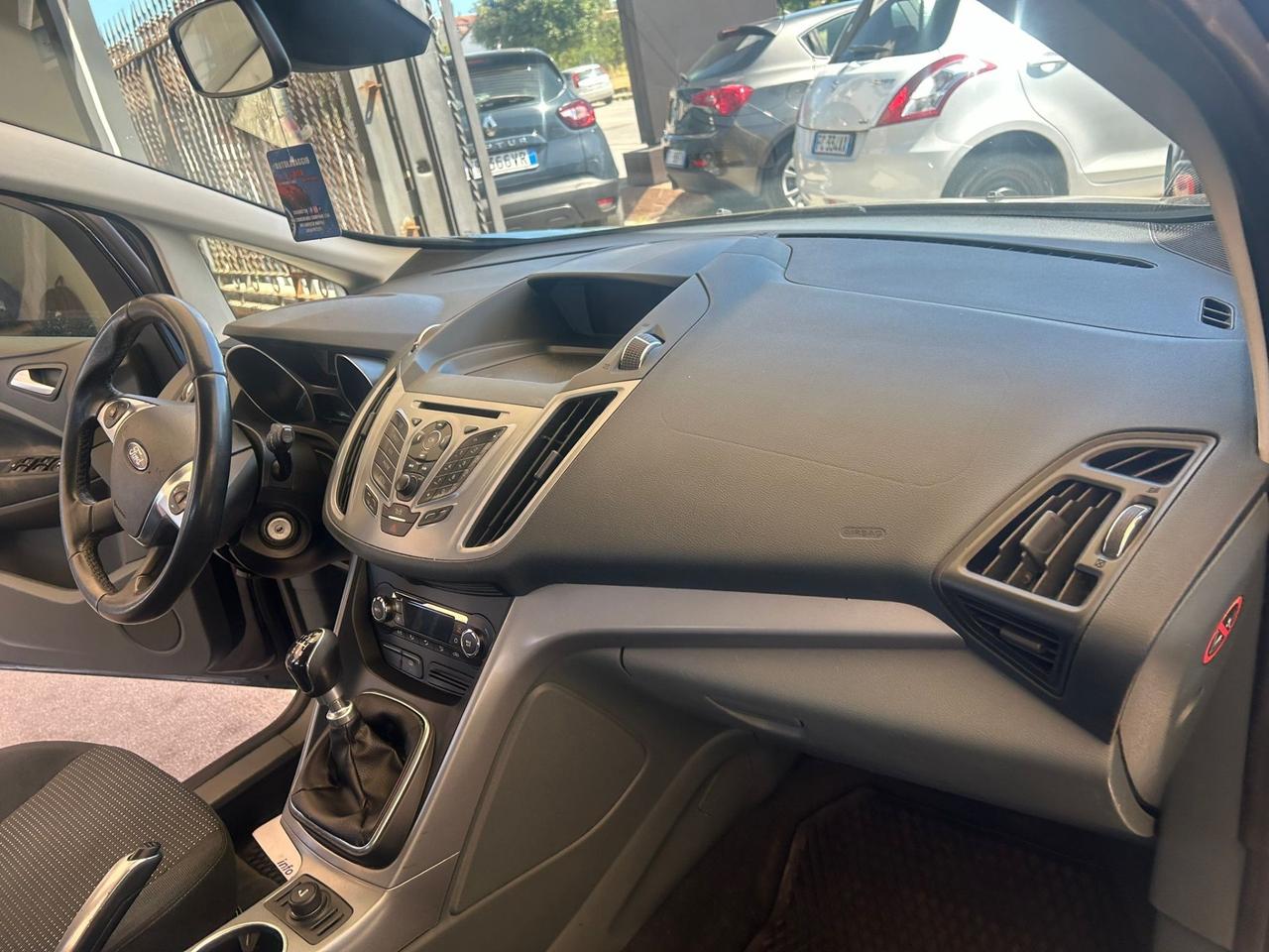 Ford C-Max 1.6 TDCi 95CV Titanium