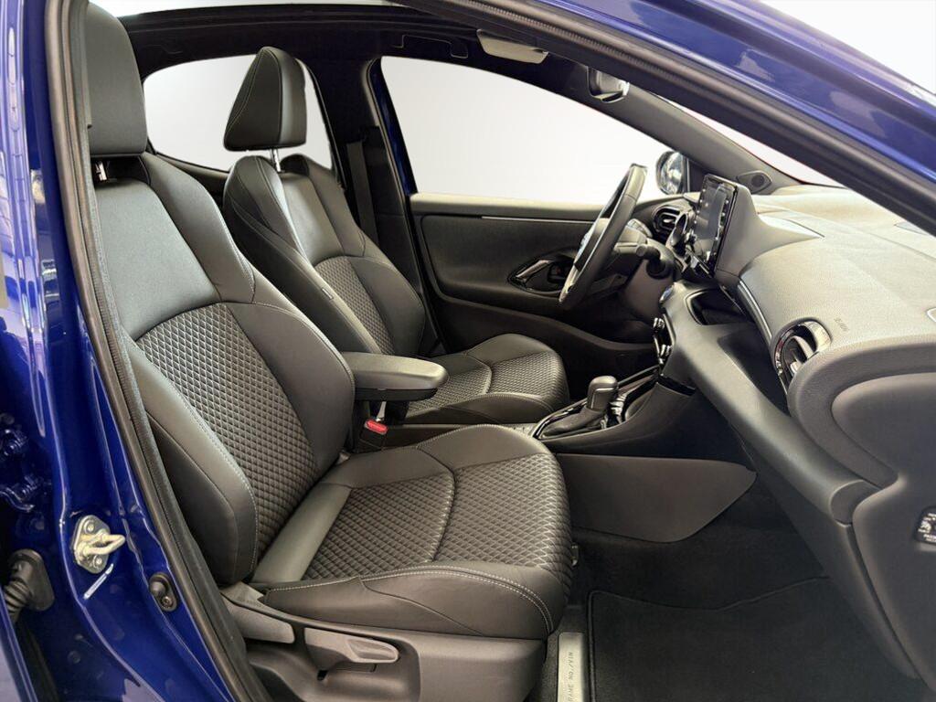 Toyota Yaris 1.5 VVT-iE Hybrid Lounge E-CVT