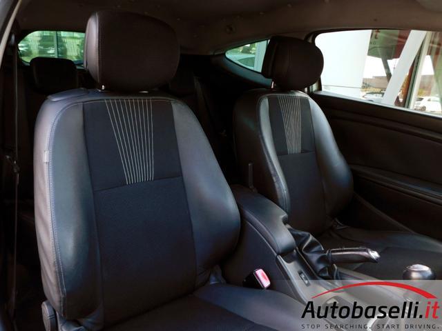 RENAULT Megane MÉGANE III COUPÉ 1.5 DCI 110CV LUXE