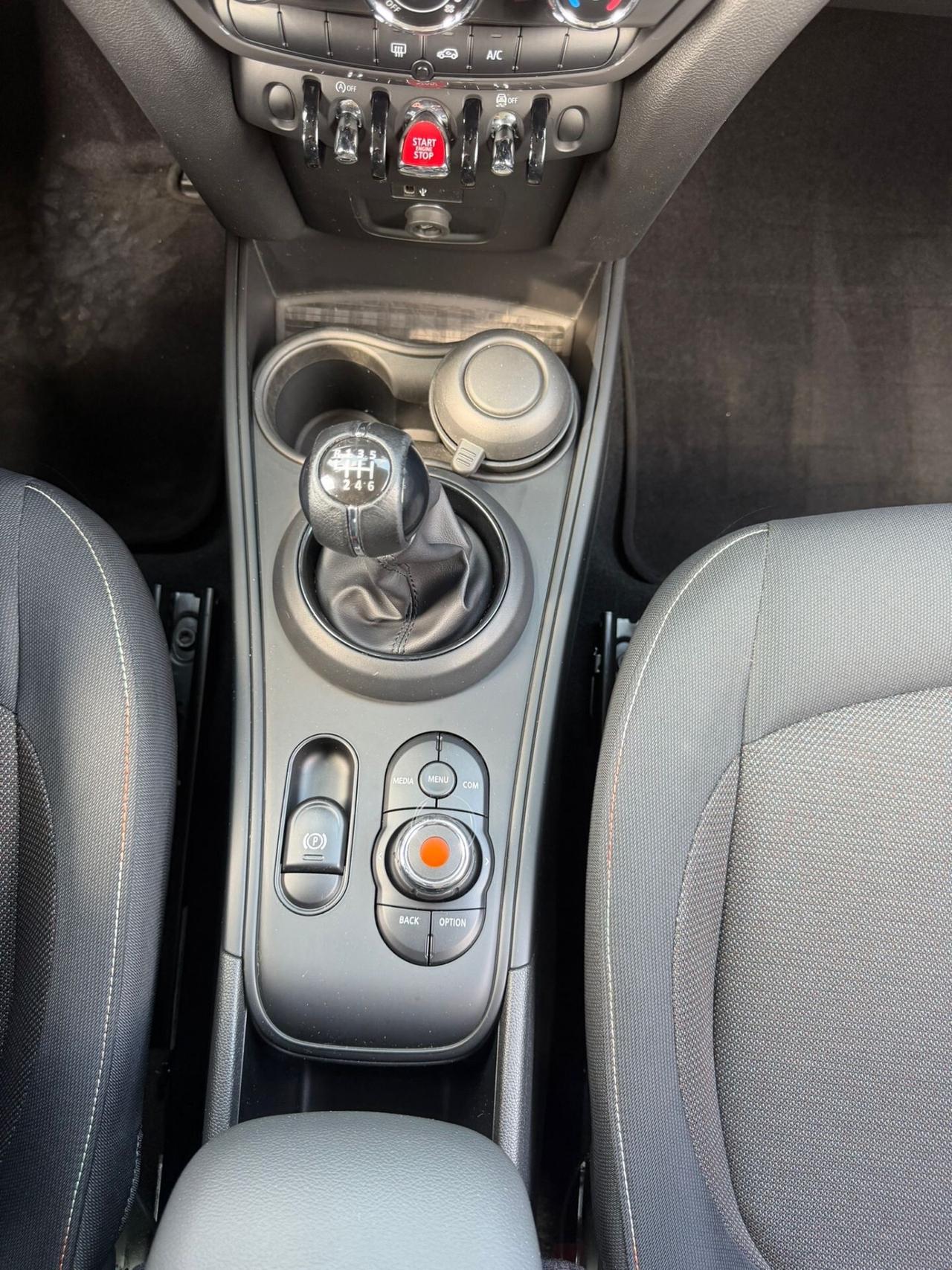 Mini Cooper Countryman 1.5 neopatentati