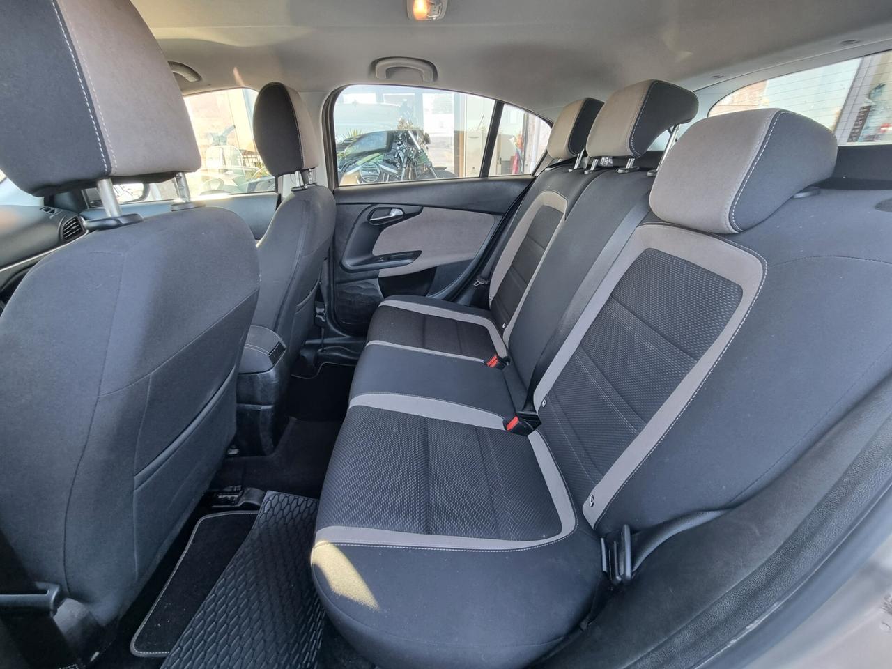 Fiat Tipo 1.4 T-Jet 120CV GPL SW Lounge