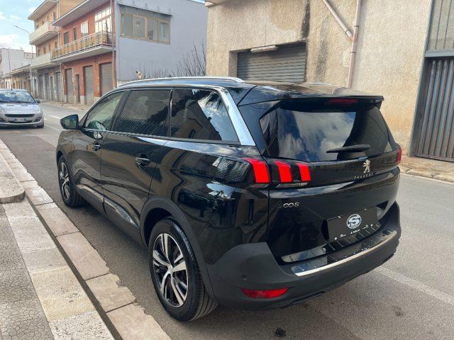 PEUGEOT 5008 BlueHDi 130 EAT8 Allure