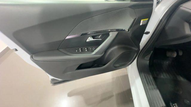PEUGEOT 2008 PureTech 130 S&S EAT8 ALLURE