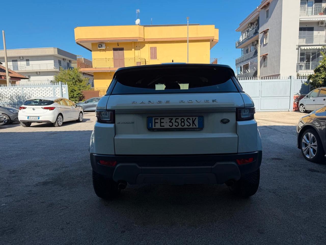 Land Rover Range Evoque 2.0 TD4 150 CV 5p. SE