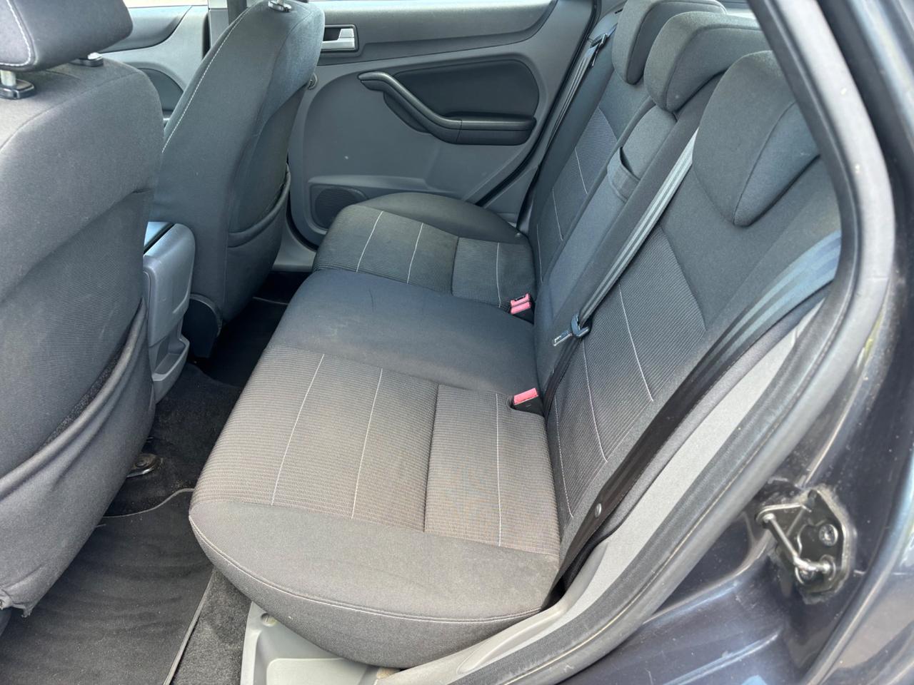 Ford Focus 1.6 TDCi (110CV) 5p. Tit. DPF