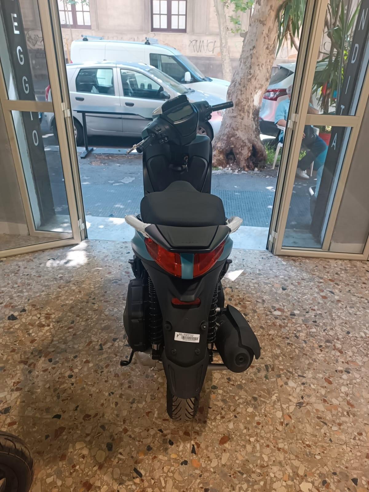 Piaggio Liberty S 125