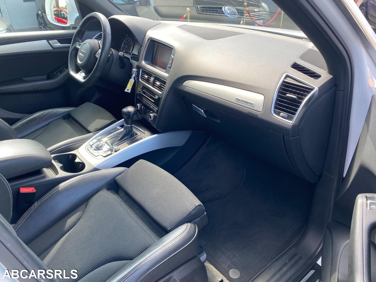 AUDI - Q5 - 2.0 TDI 177 CV quattro S tr. S-LINE -