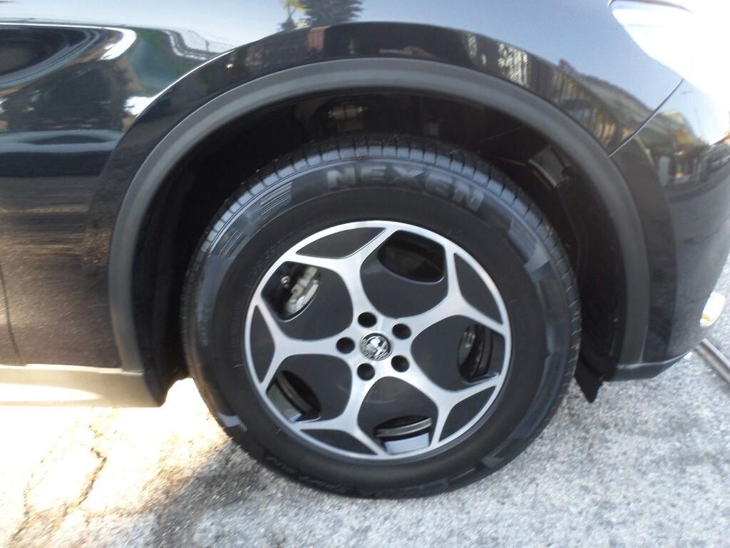 Alfa Romeo Stelvio 2.2 Turbodiesel 160 CV AT8 RWD Business