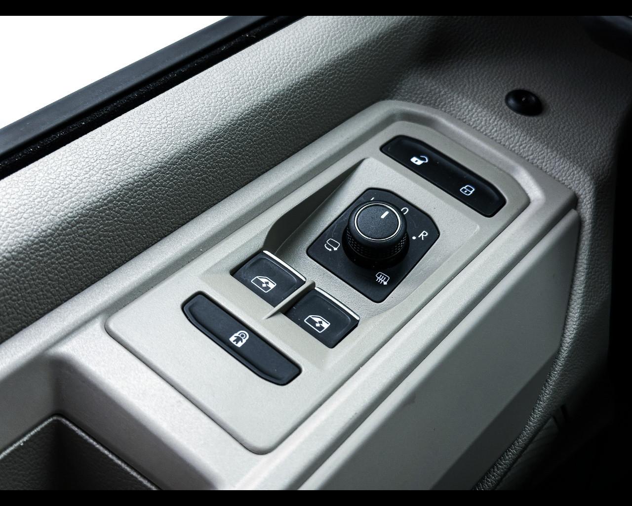 VOLKSWAGEN Multivan 7ª '21-> - Multivan 2.0 TDI 150CV DSG Life