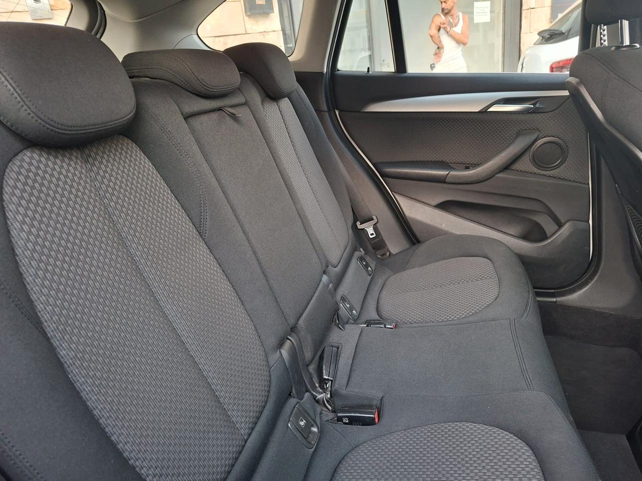 Bmw X1 sDrive16d Advantage * Navi * Garantita 12 Mesi