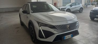 Peugeot 408 Plug-in Hybrid 225 e-EAT8 GT