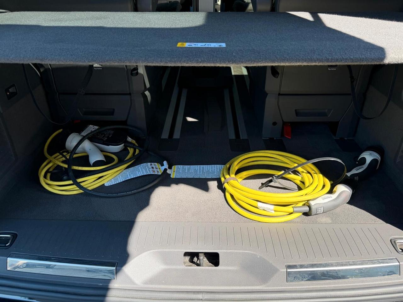 Volkswagen Multivan T7 1.4 TSI eHybrid Style Bulli VW UFFICIALE