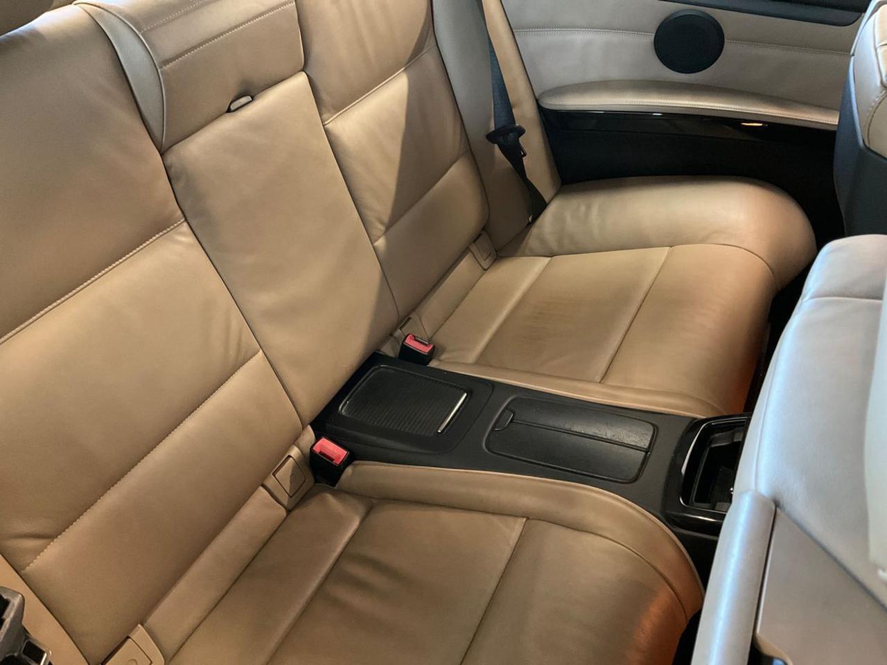 BMW 335 i cat Cabrio Futura - CAMBIO MANUALE -