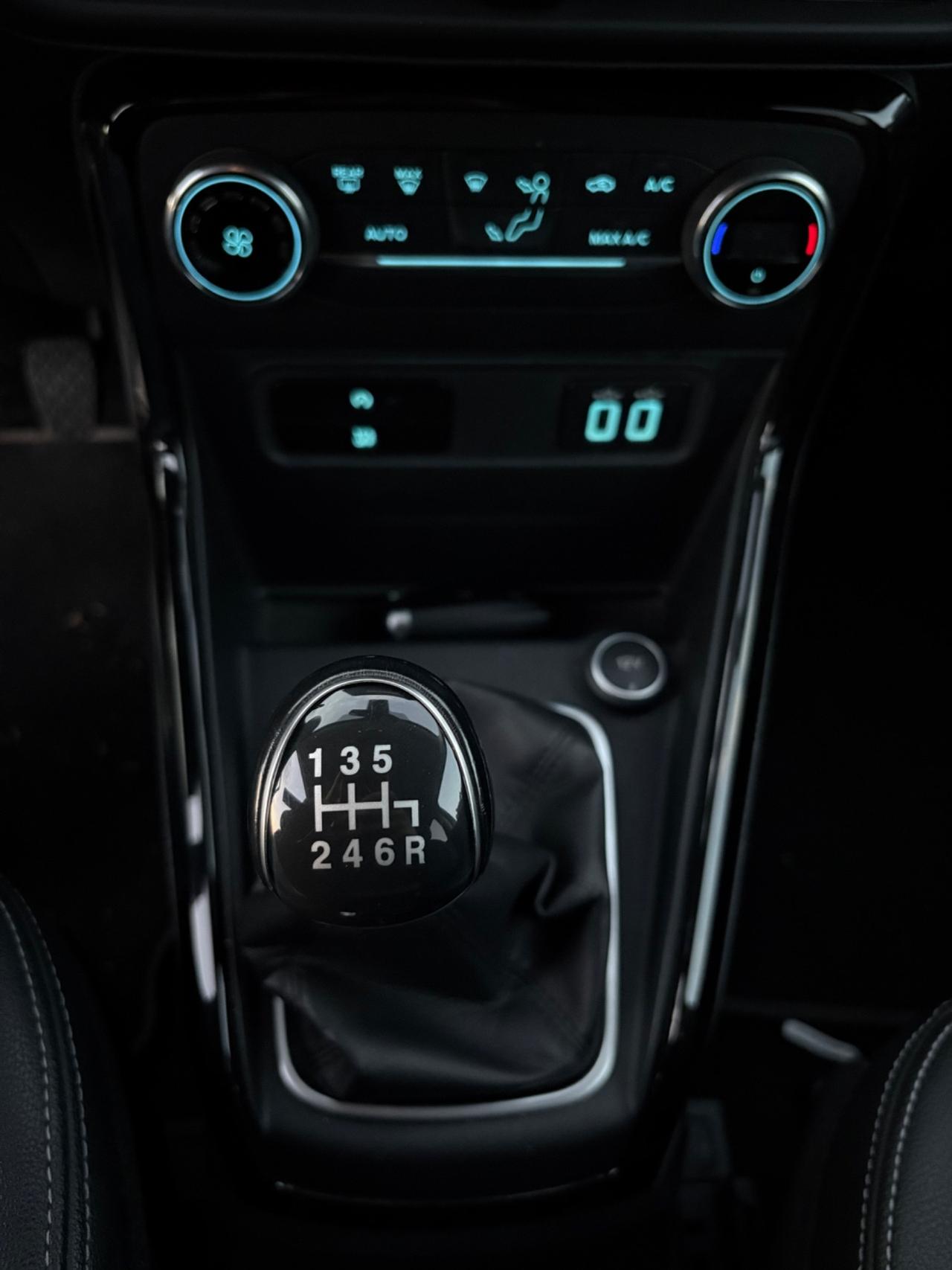 Ford EcoSport 1.5 TDCi 100 CV Start&Stop ST-Line Black Edition