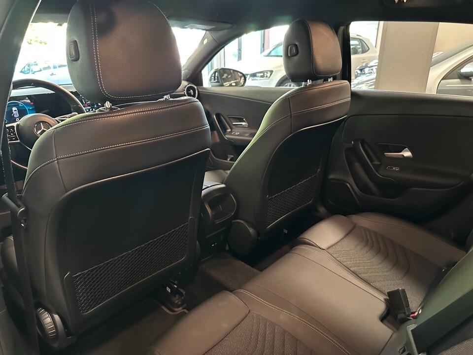 Mercedes A 180 Benzina Business Extra autom