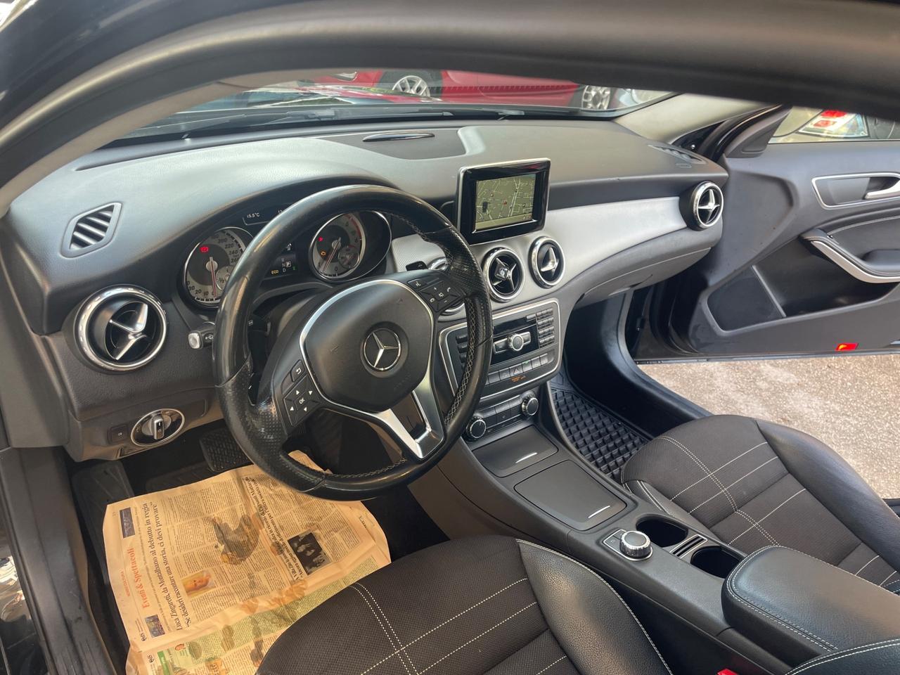 Mercedes-benz GLA 220 CDI Automatic 4Matic Premium