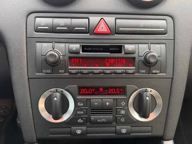 Audi A3 1.6 Ambition 3 porte