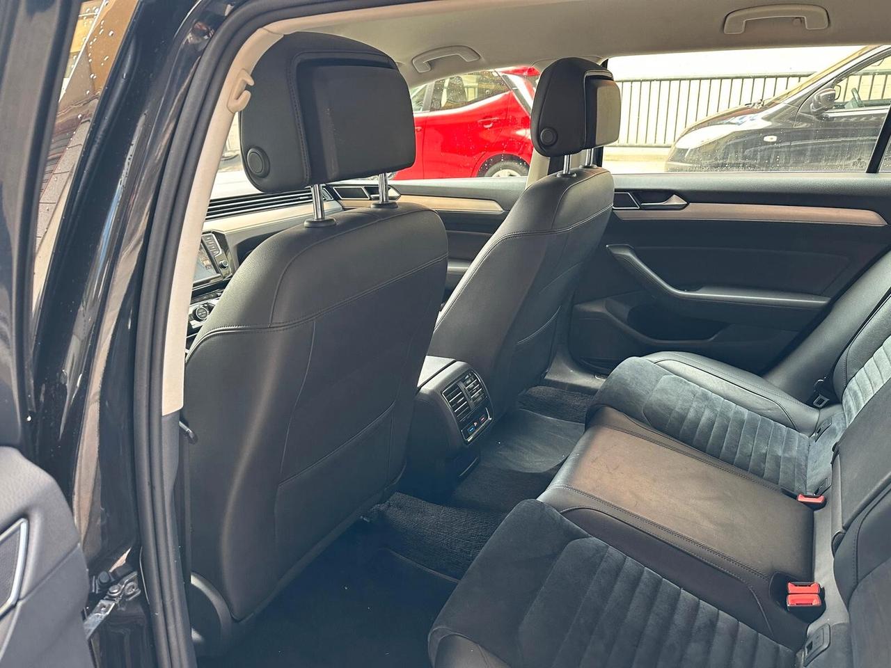 Volkswagen Passat Variant 2.0 TDI DSG Highline