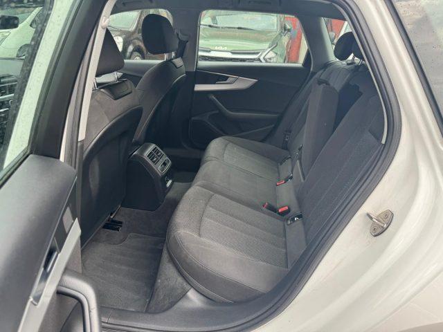 AUDI A4 Avant 2.0 TDI 150 CV S TRONIC DESIGN