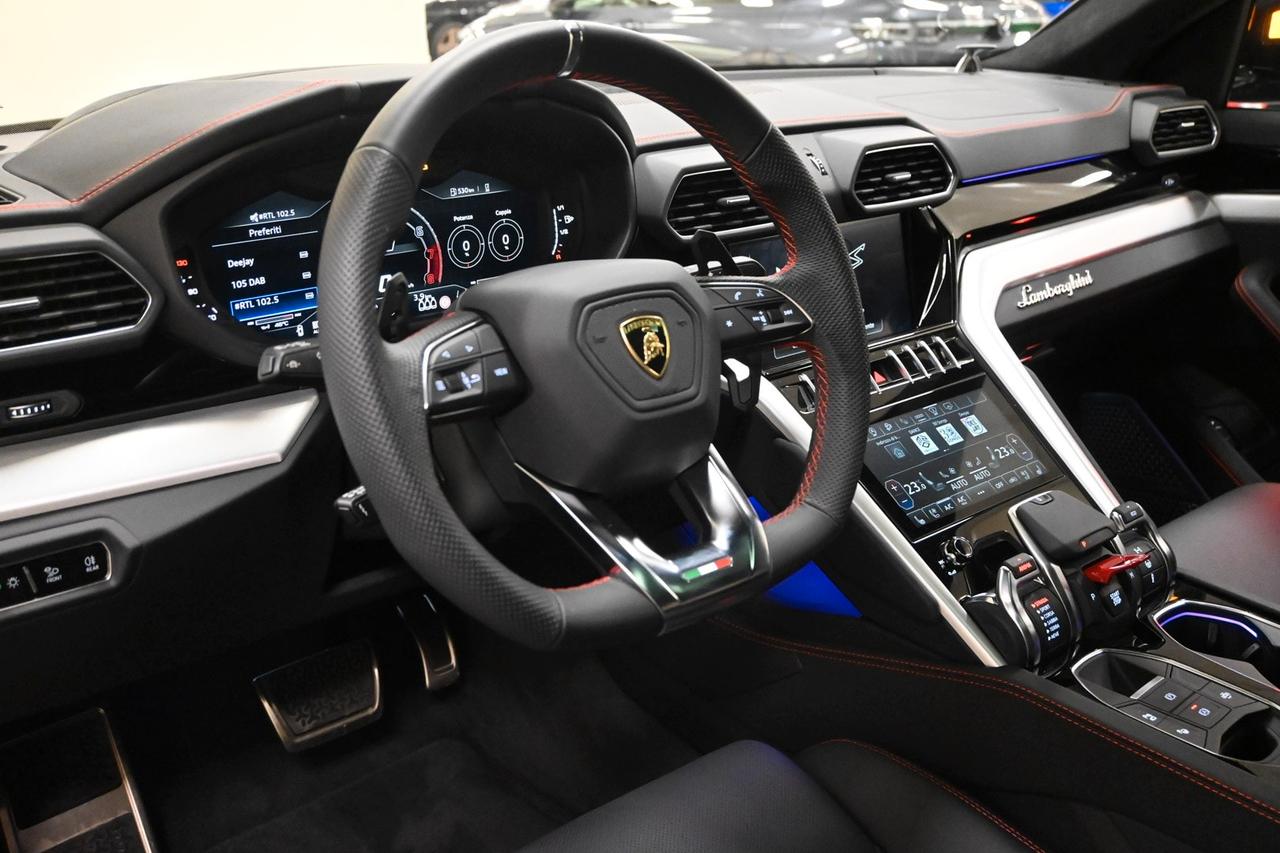 LAMBORGHINI Urus Urus 4.0 S