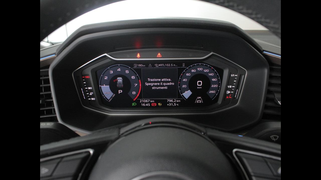 AUDI A1 II 2019 Sportback - A1 Sportback 25 1.0 tfsi Admired s-tr