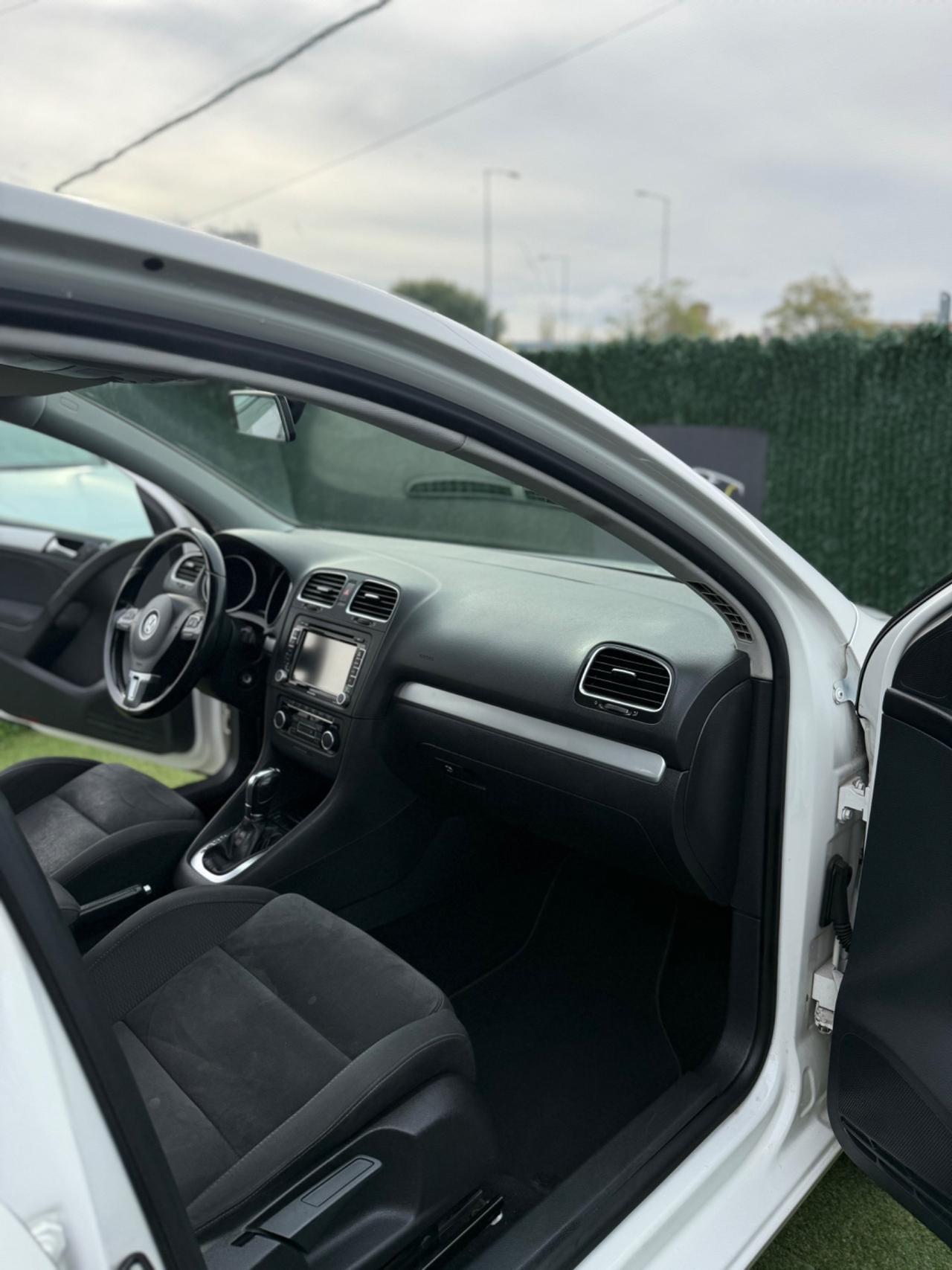 Volkswagen GOLF 2010 DSG ALCANTARA NAVI HIGHLINE