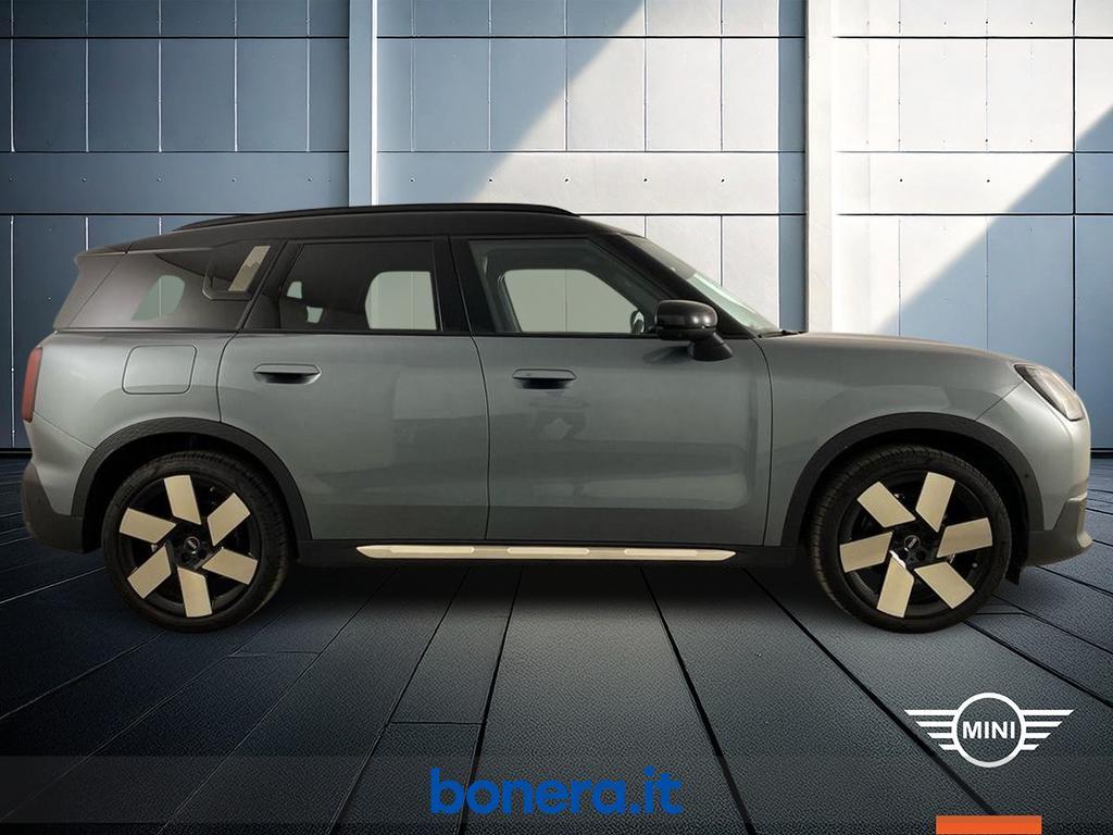 Mini Mini Countryman 2.0 48V D Favoured Steptronic