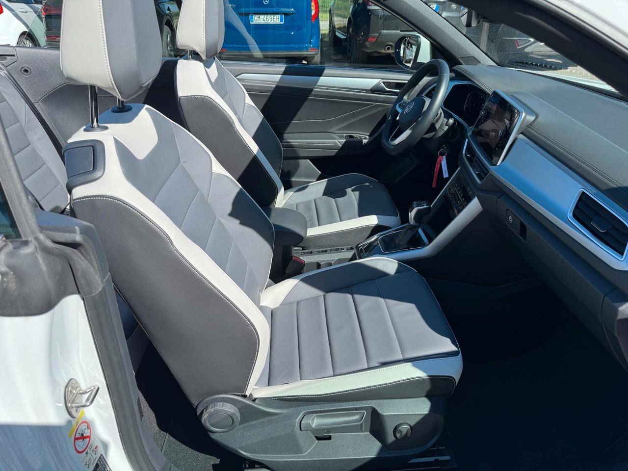 Volkswagen T-Roc Cabriolet 1.5 tsi 150 CV dsg LED PELLE FULL