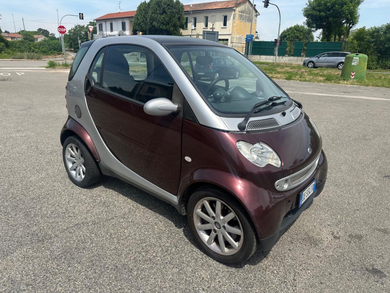 Smart ForTwo 1000 45 kW coupé pure