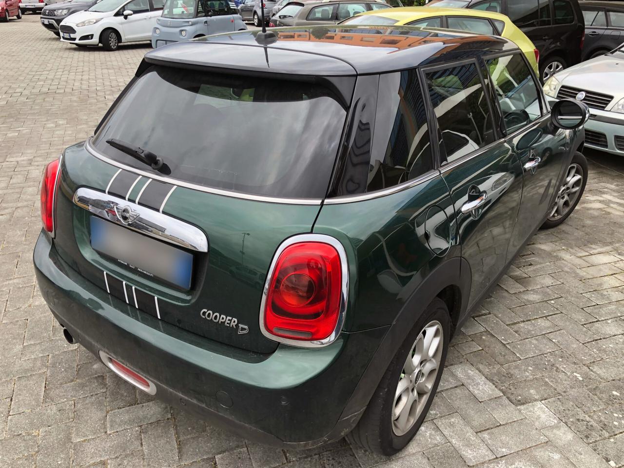 Mini Mini 1.5 Cooper D 5 porte