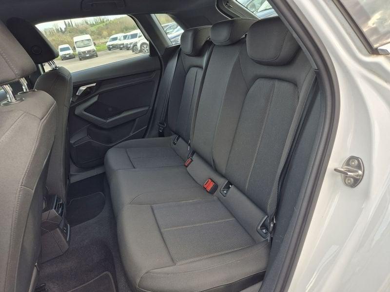 Audi A3 Sportback 30 g-tron S tronic S line Edition