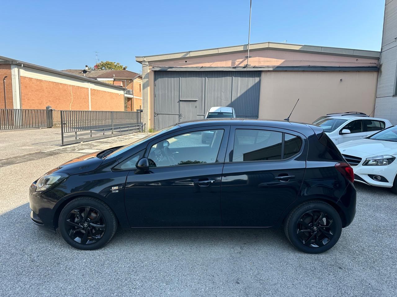 Opel Corsa 1.4 GPL Tech 5 porte OK NEOPATENTATI