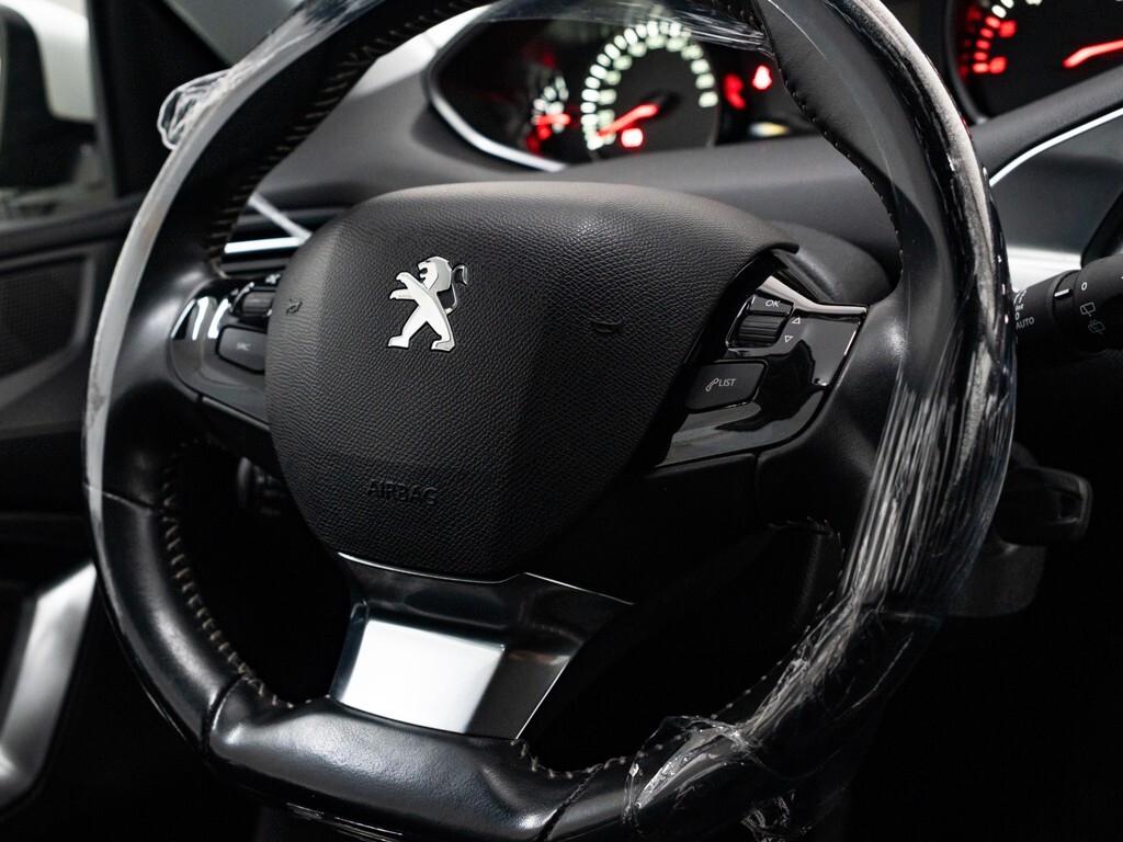 Peugeot 308 HDi 130cv Allure Bianco Perla