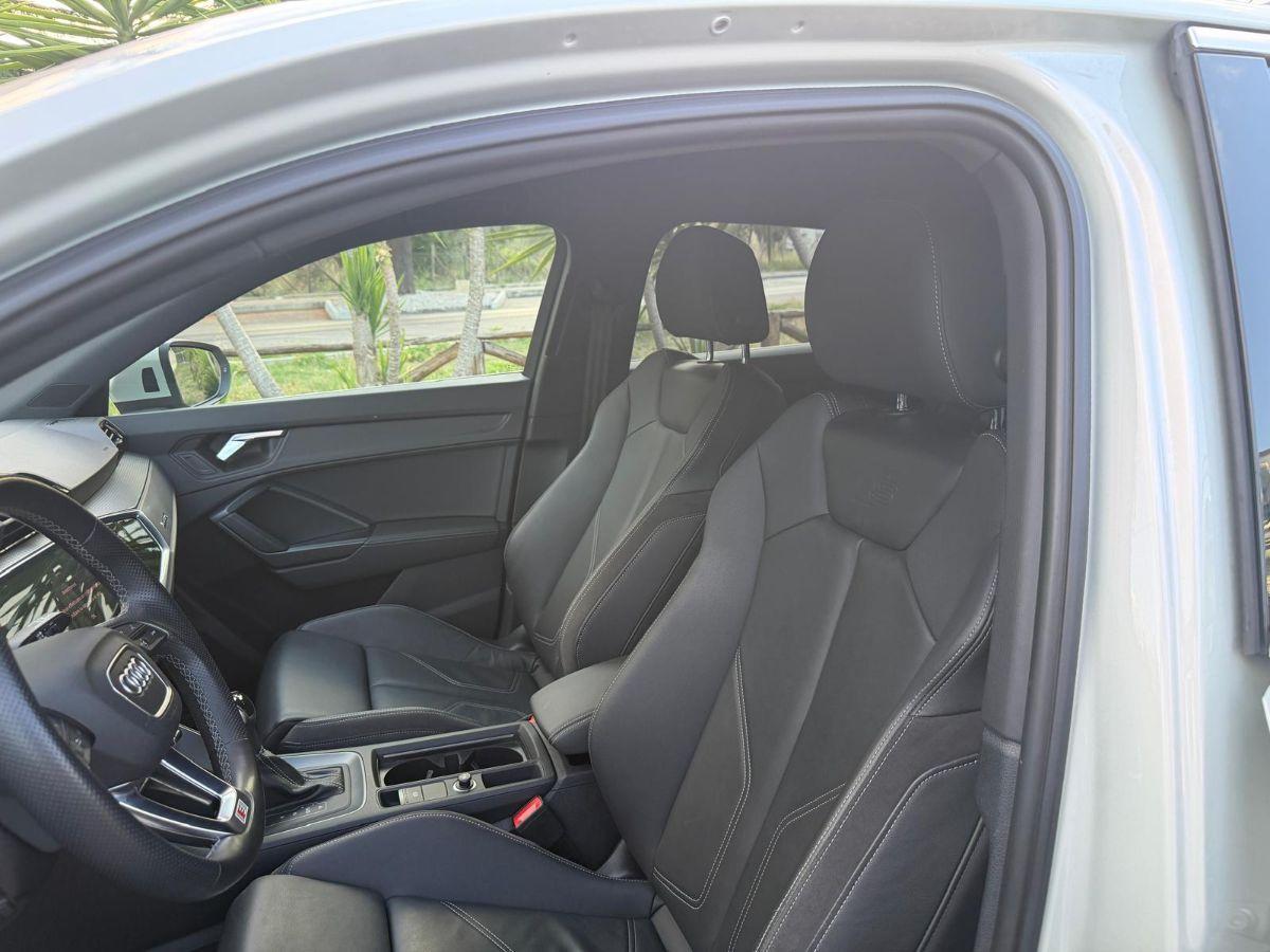 AUDI - Q3 - 35 TDI S tronic S line edition