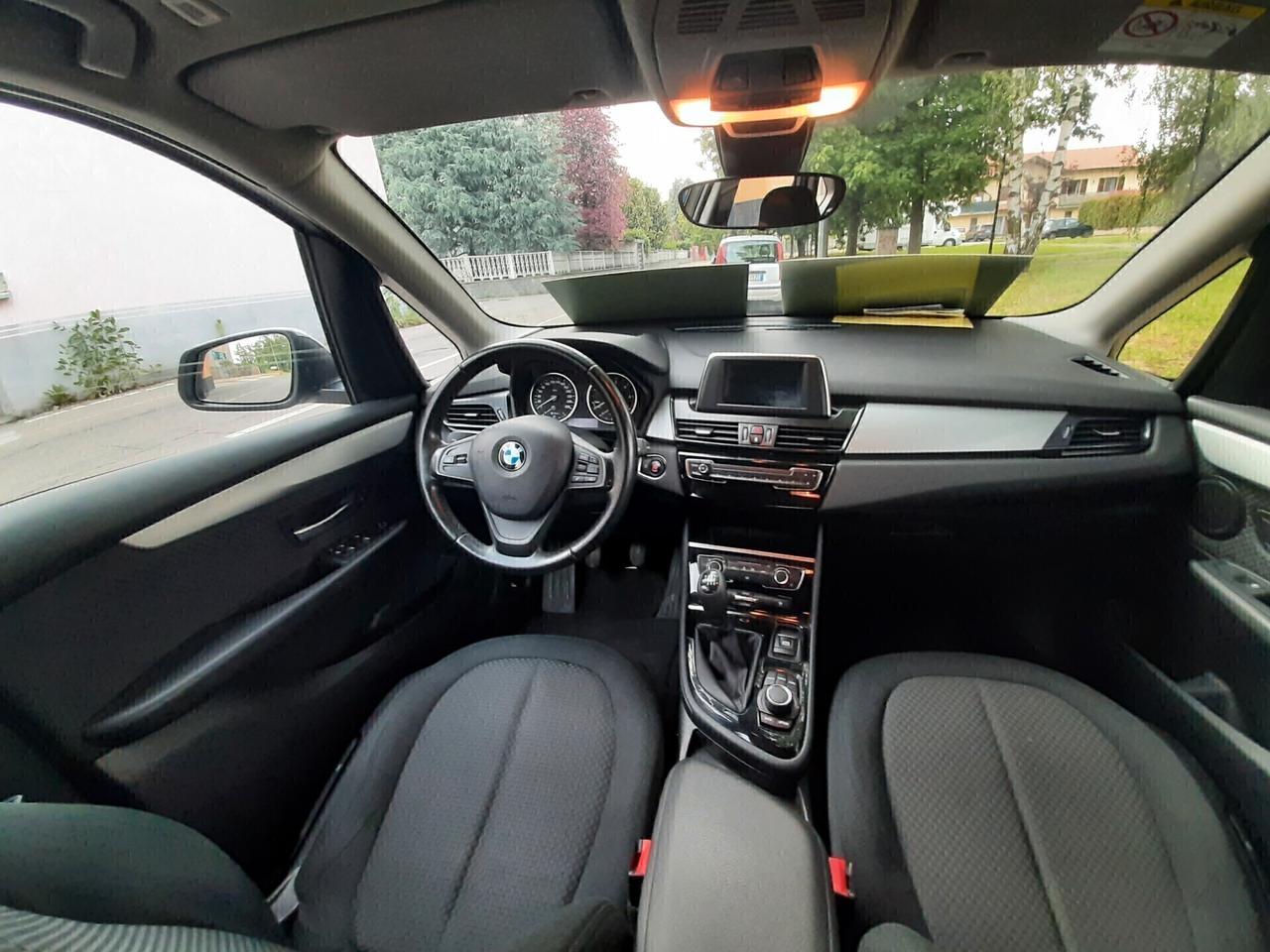 Bmw 216 218d Active Tourer Luxury A SOLI 11.999 EURO