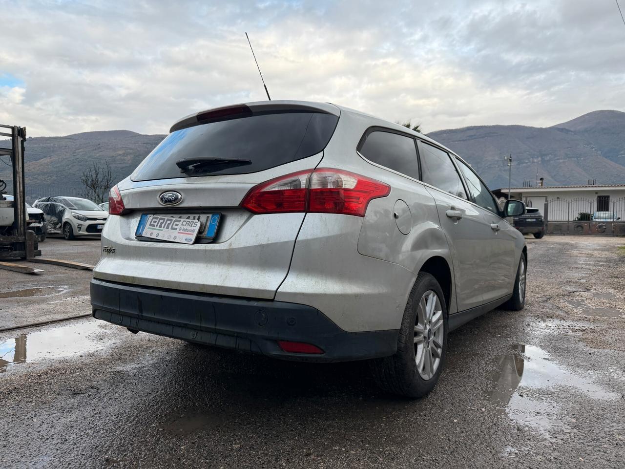 FORD FOCUS ANNO 2014 1.6 DIESEL 116 CV *AIRB OK