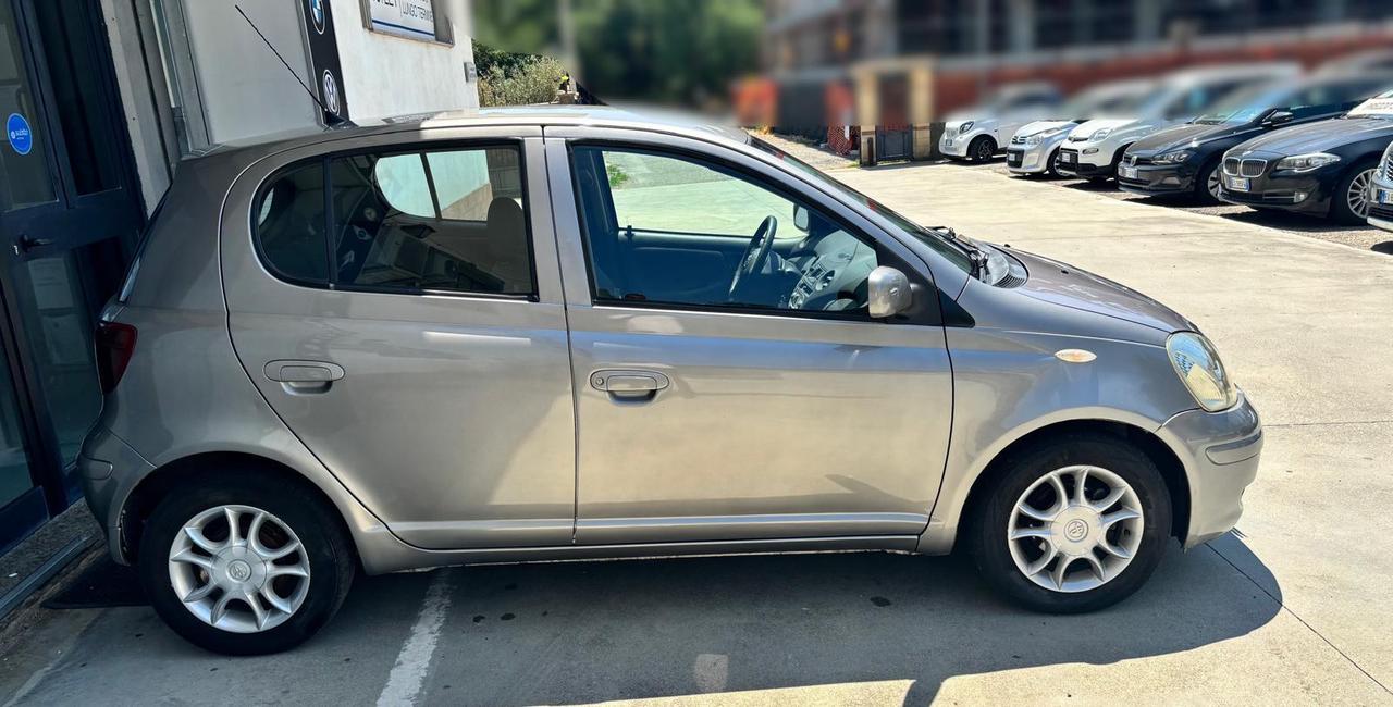 Toyota Yaris Tdi D-4D sol 5 porte 75 cv