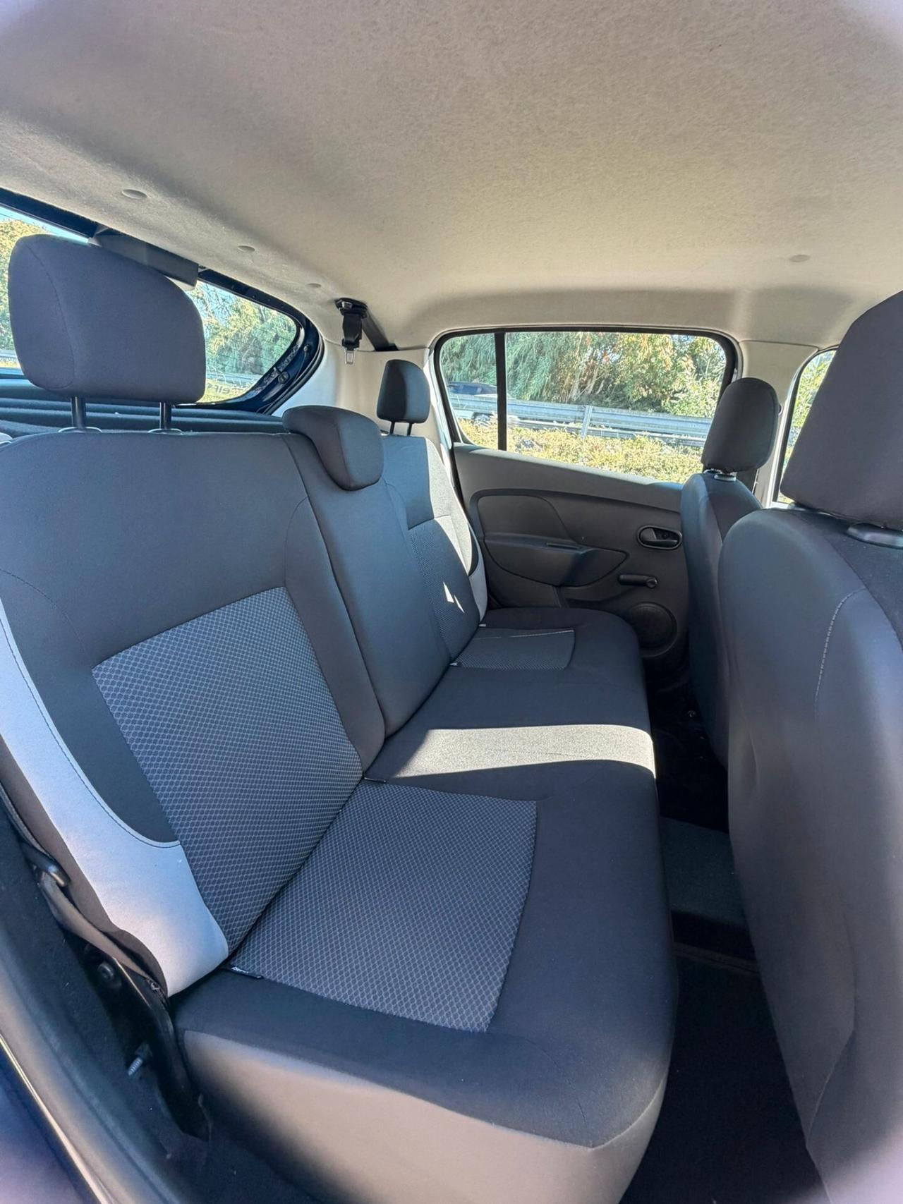 Dacia Sandero 1.2 GPL 75CV Ambiance