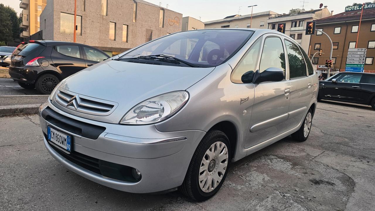 Citroen Xsara Picasso 1.6 Chrono (70 kw)