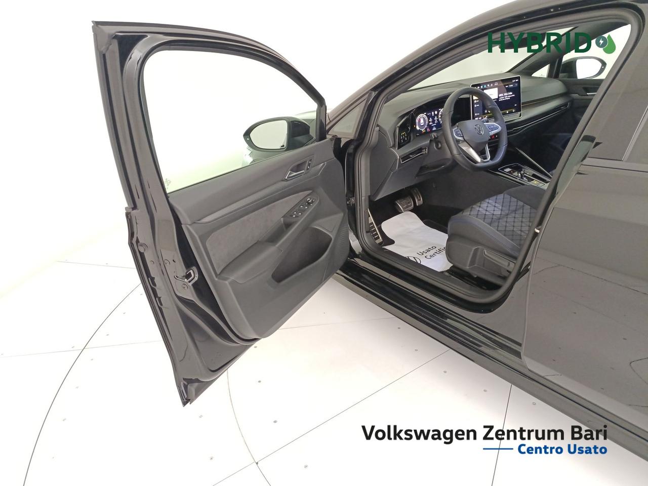 Volkswagen Golf 1.5 etsi r-line 150cv dsg