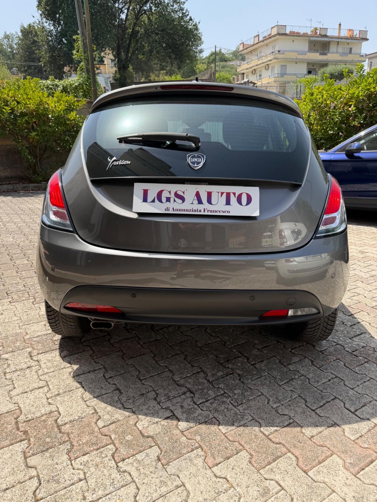 Lancia Ypsilon 1.2 69 CV 5 porte GPL Gold