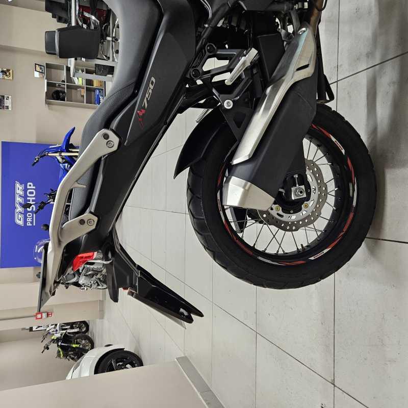 Honda Transalp XL750 - 2024