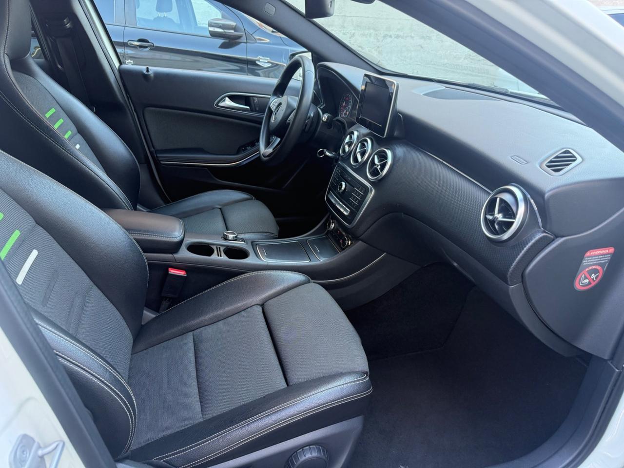 Mercedes Classe A 1.5diesel 90cv AUTOMATICA - 2017