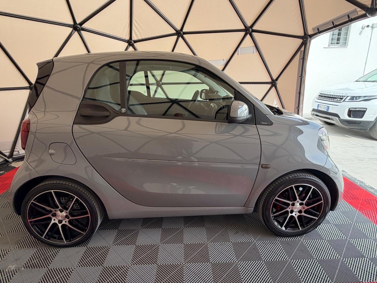 Smart ForTwo BRABUS 0.9 Turbo twinamic Xclusive