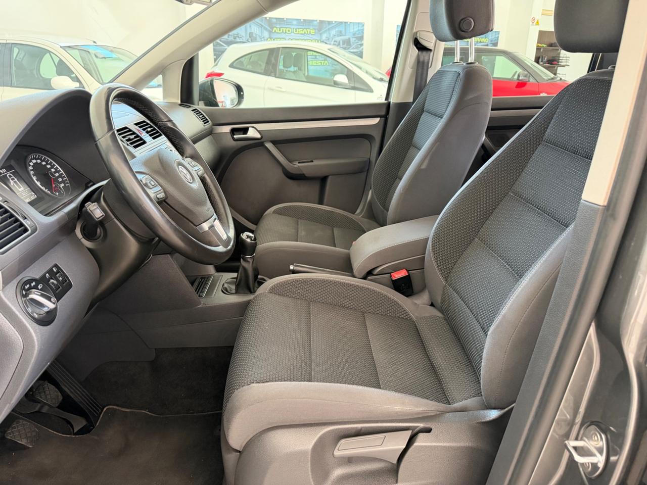 Volkswagen Touran Business 1.6 TDI Comfortline