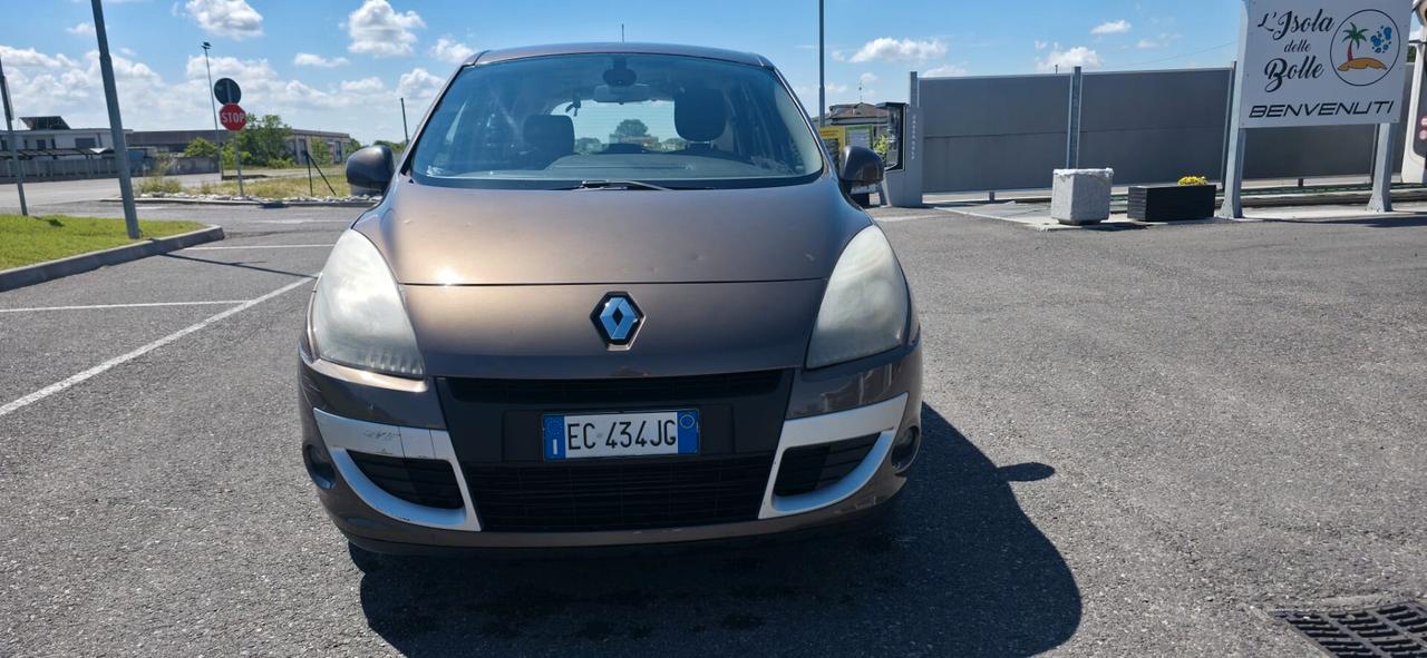 Renault Scenic X-Mod 1.5 dCi 110CV Luxe neop